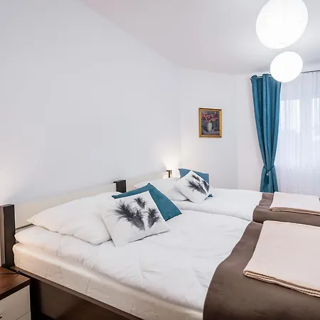 Bosacka Wawelofts Lägenhet Kraków